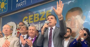 GENCAY YILDIZTEKİN’E GEBZELİLER’DEN YOĞUN İLGİ