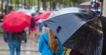 Şemsiyesiz sokağa çıkmayın