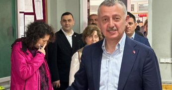 Büyükakın, oyunu kullandı