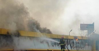 Market deposunda büyük yangın