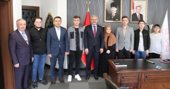 İmam Hatipli öğrencilerimiz Türkiye finalinde 