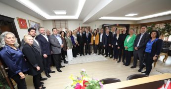 Başkan Gökçe, İl Başkanı Sarı ve Yönetimini Konuk Etti