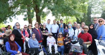 Engelsiz Bahar ŞenliğindeEngelsiz Bahar ŞenliğindeEngeller AşıldıEngeller Aşıldı