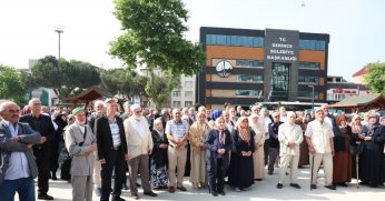 Hacı Adayları Dualarla Uğurlandı