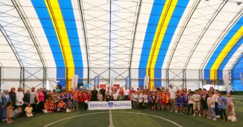 Minik Öğrencilerin Futbol Heyecanı