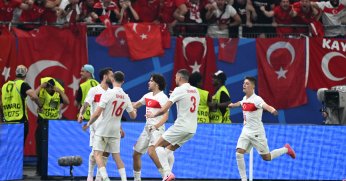 A Milli Futbol Takımı, son 16 turuna yükseldi