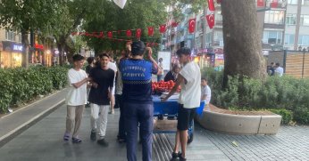 Büyükşehir Zabıtası Cumhuriyet Bulvarı’nda göz açtırmıyor