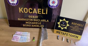 NARKOTİK EKİPLERİNDEN 3 İLÇEDE UYUŞTURUCU OPERASYONU