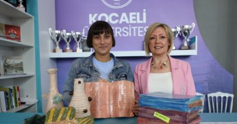 KOÜ'den Kitap fuarına özel dip çamurundan seramik kitap