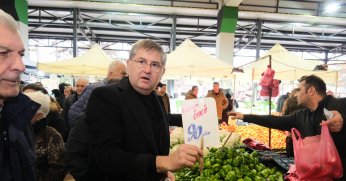 YILDIZLI'DAN İKTİDARA: KONGREYİ BIRAKIN PAZARI DOLAŞIN !