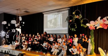 23 Nisan İlkokulu 4/B Sınıfı Şiir Gecesi Büyüledi