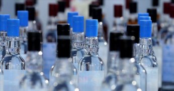 50 bin 105 litre sahte alkol ele geçirildi, 46 şüpheli yakalandı
