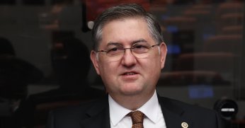  “VİZYON SİYASETİNİZİN SONUCU EMEKLİYE 14 BİN 469 TL !”  