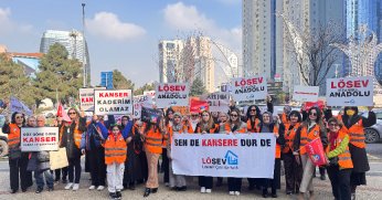 LÖSEV’DEN KANSER İLE MÜCADELEDE TOPLUMSAL DAYANIŞMA ÇAĞRISI!