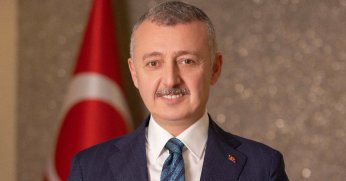 İstiklal Marşı’mız mazlumlara umut, zalimlere meydan okumadır