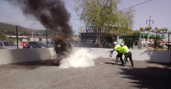 Büyükşehir İtfaiyesi’nden polislere yangın eğitimi