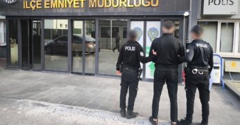 Hırsızlık suçundan aranan şahıslar yakalandı