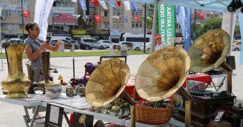 Kocaeli’nde antika ve nostalji rüzgarı esti