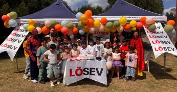 LÖSEV CANIM KARDEŞİM DERS EVİ MEZUNLARI’NIN KARNE HEYECANI