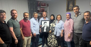 Kocaeli Trabzonlular Derneği’nden şehit ailesine vefa ziyareti