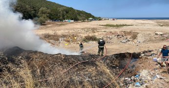 Kandıra Cebeci Girişindeki Yangın Korkuttu