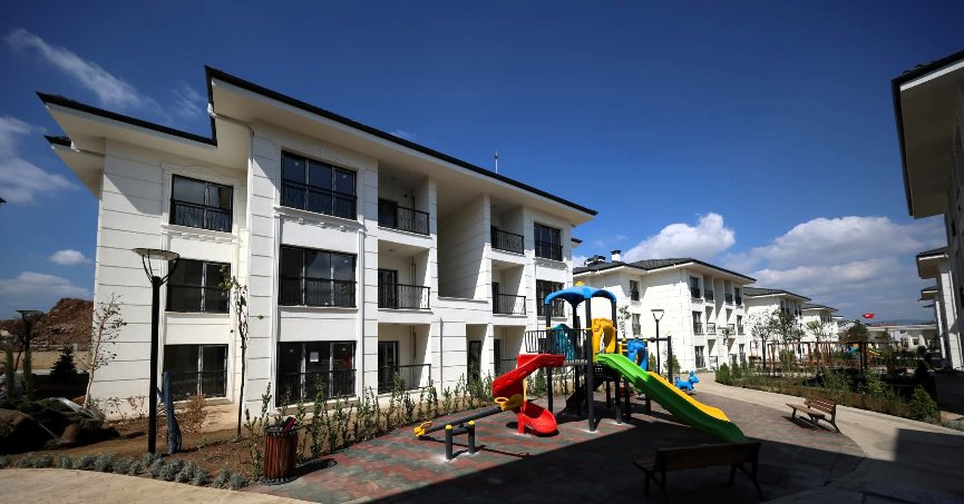  Kartepe Evleri’nde teslim heyecanı