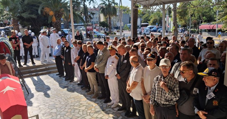 Kıbrıs Gazimiz Aziz Tepe Dualarla Son Yolculuğuna Uğurlandı