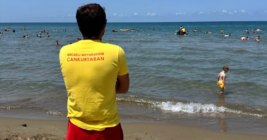  Sezon boyunca 527 vatandaşa can simidi oldular;