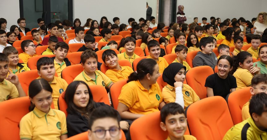 Derince’de Bilim Şenliği Heyecanı