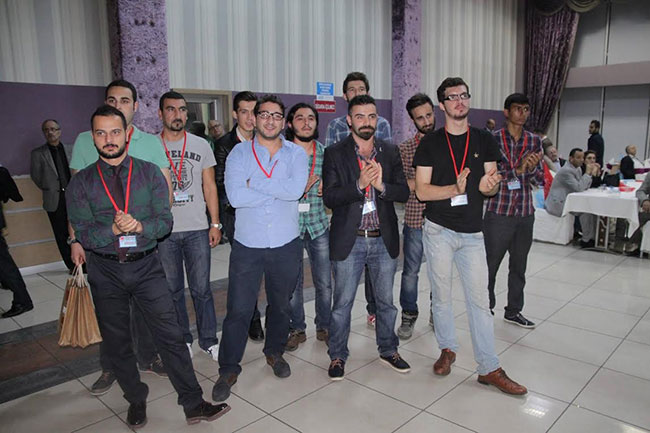 CHP İzmit’ten GÖVDE GÖSTERİSİ