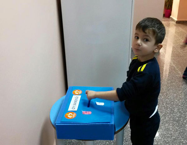 ÇOCUKLARIN DEMOKRASİ SINAVI