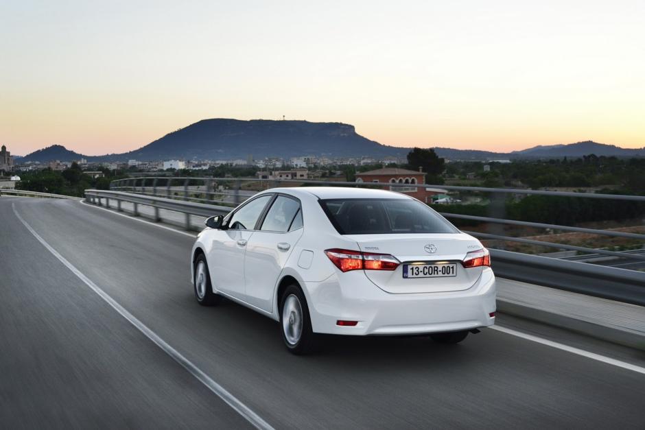 İşte Yenilenen Tasarımıyla Toyota Corolla 