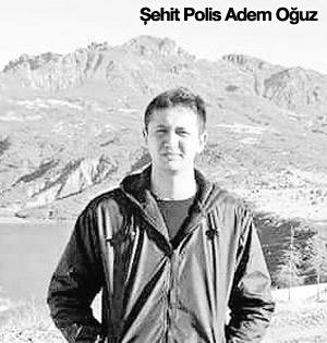 Türkiye şehitlerine ağlıyor