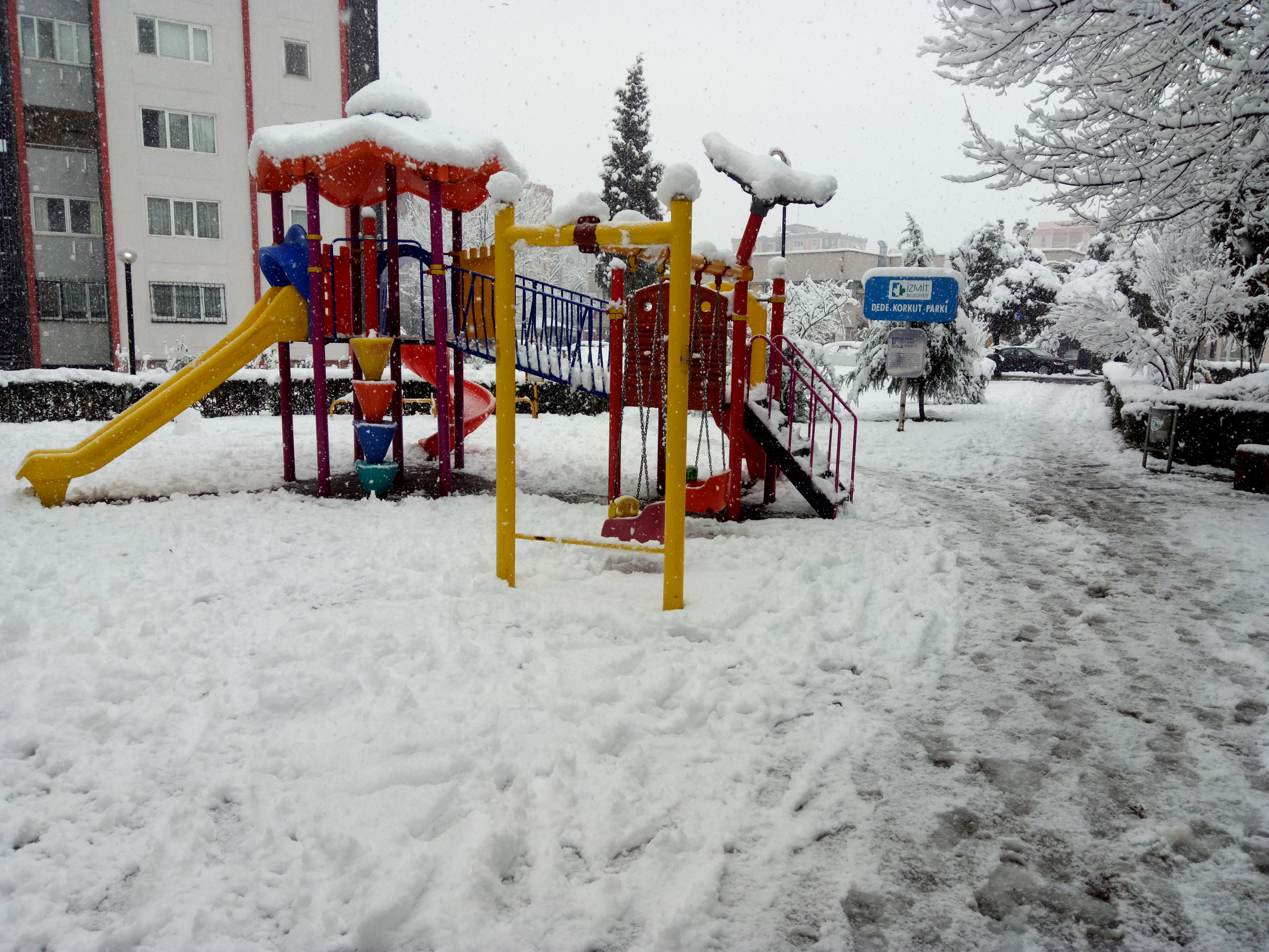 Kocaeli'den kar manzaraları