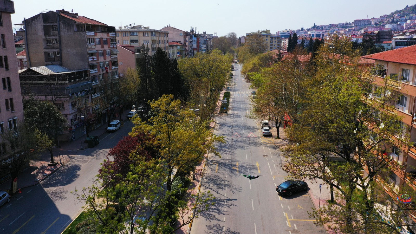 Sokağa çıkma yasağında İzmit'ten kareler