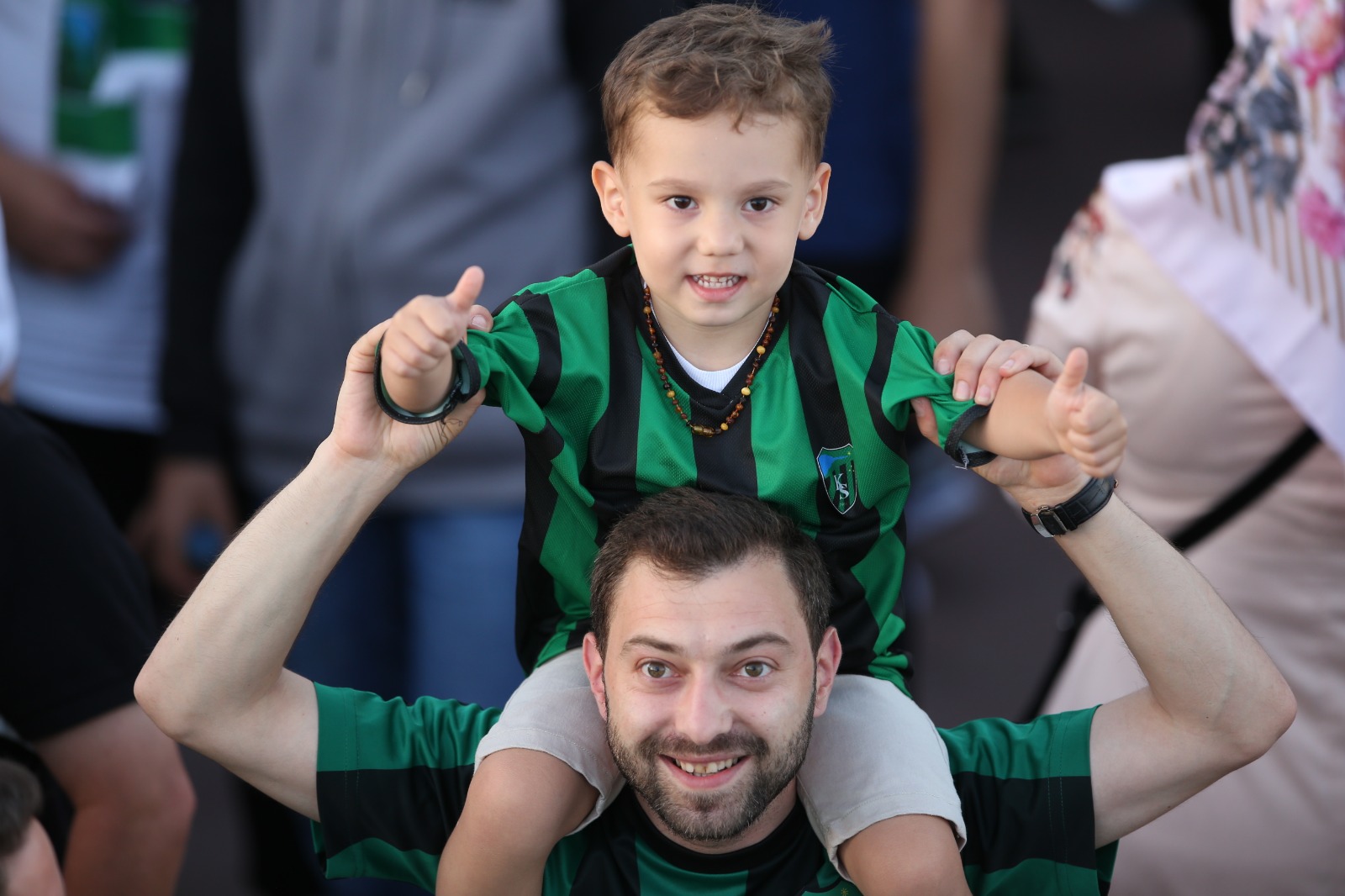 Yeşil-Siyah Şampiyon Kocaelispor