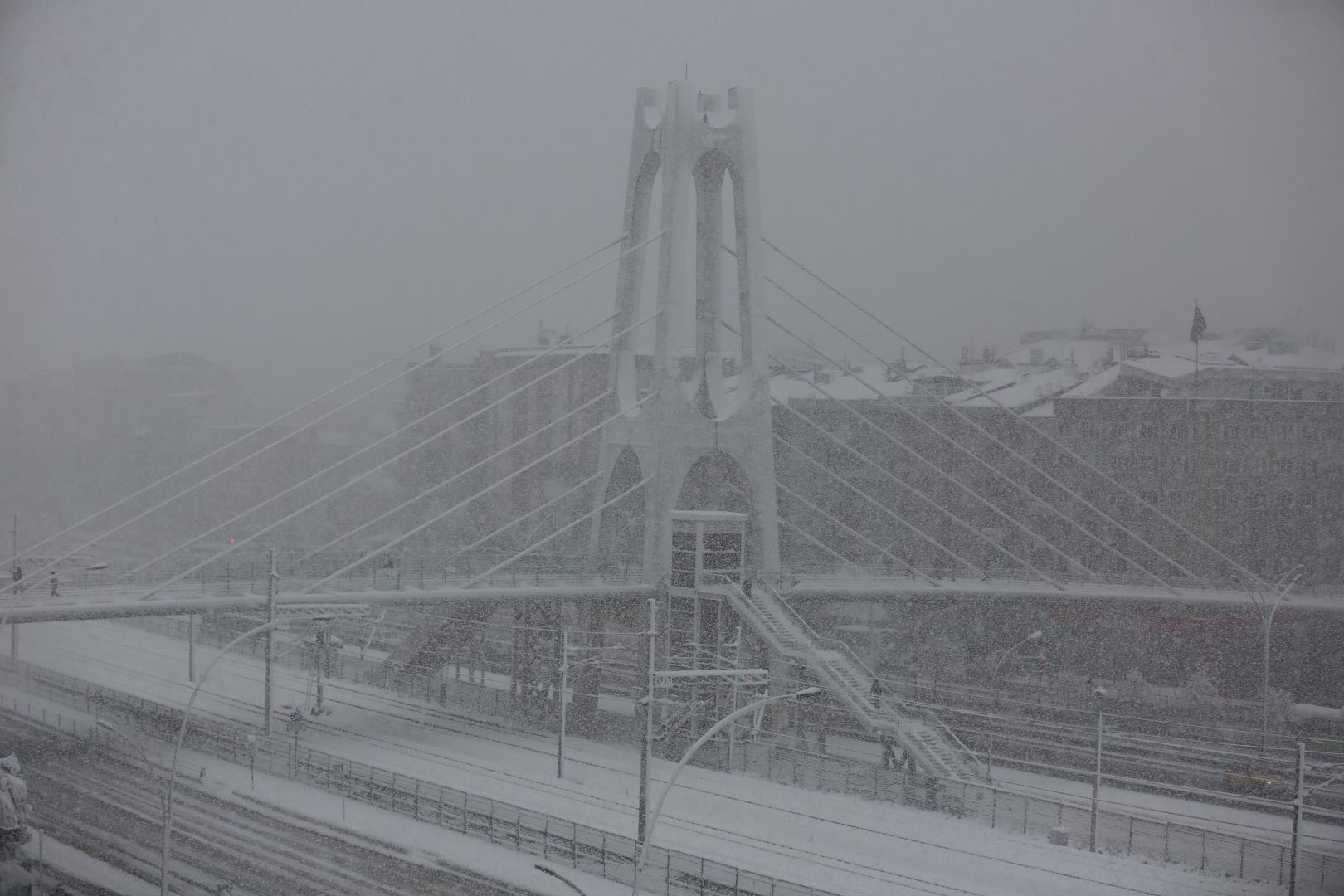 KOCAELİ BEYAZA BÜRÜNDÜ